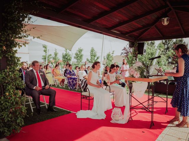 La boda de Cristina y Jessica en Mozarbez, Salamanca 43