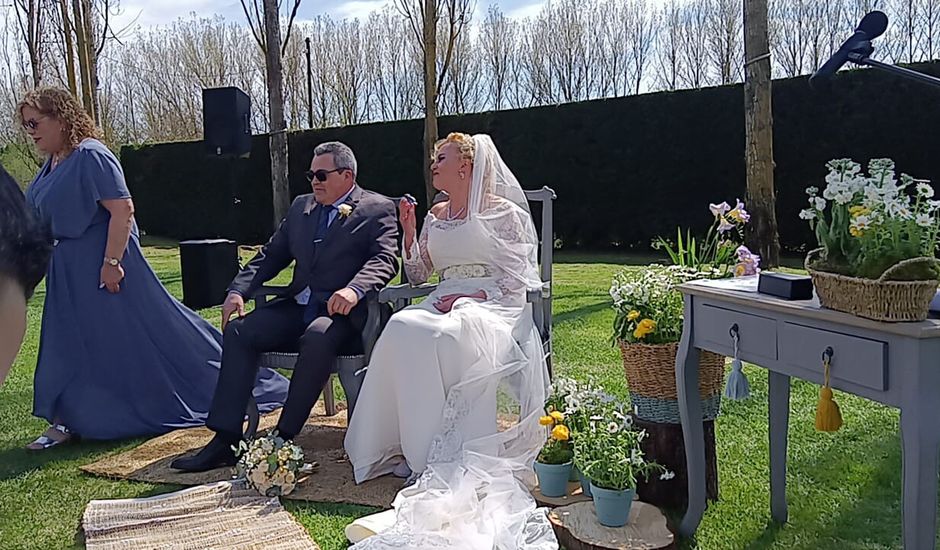 La boda de Ekaterina  y Jaume en Girona, Girona