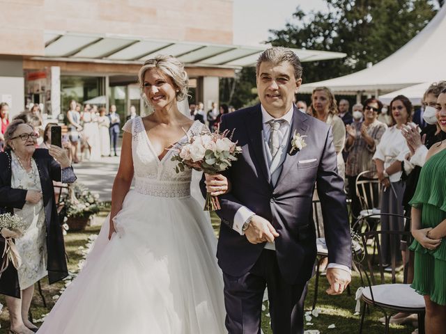 La boda de Andrés y Eva en Oviedo, Asturias 36