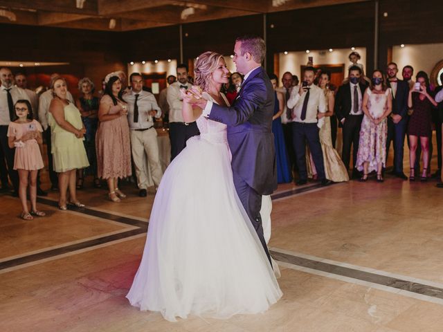 La boda de Andrés y Eva en Oviedo, Asturias 105