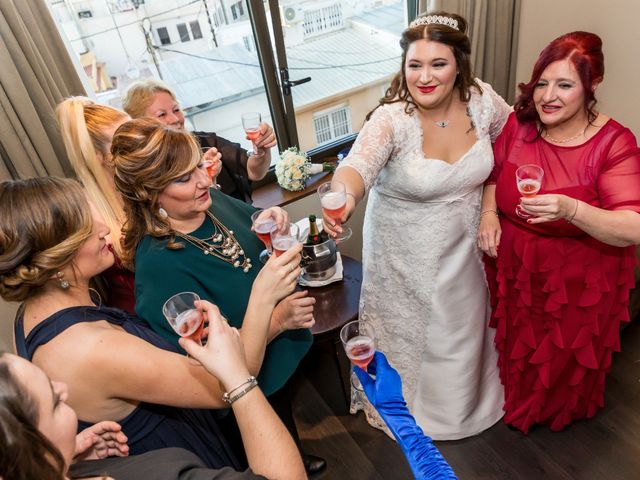 La boda de Miguel y Libertad en Valencia, Valencia 5
