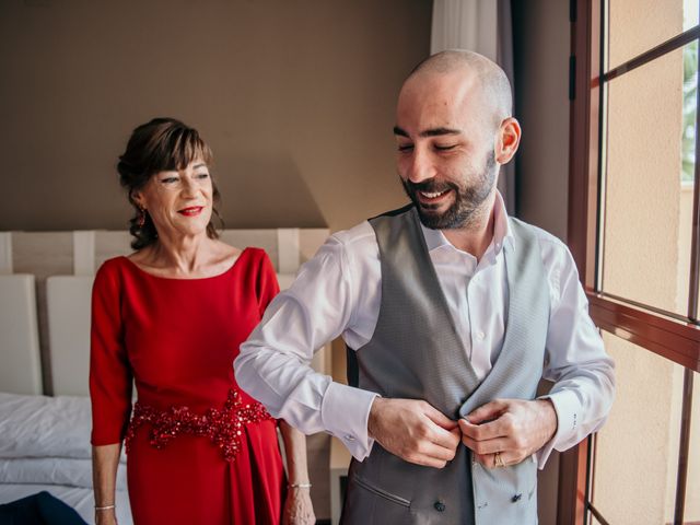 La boda de David y Guiomar en Badajoz, Badajoz 12