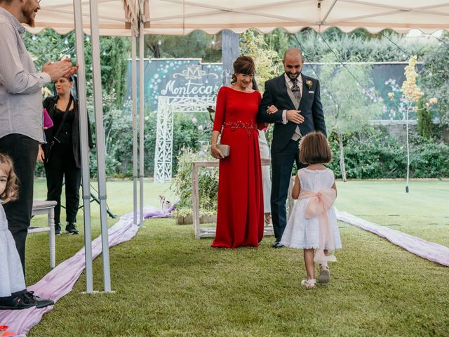 La boda de David y Guiomar en Badajoz, Badajoz 36
