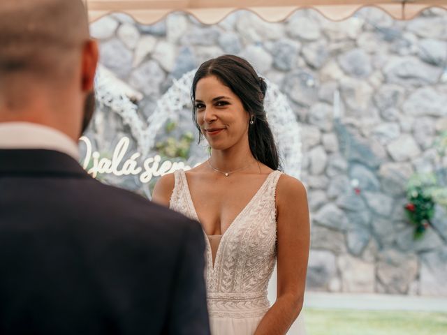 La boda de David y Guiomar en Badajoz, Badajoz 67