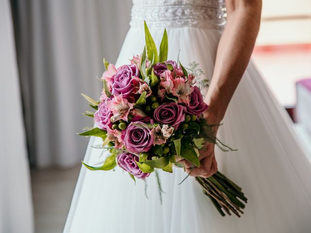 La boda de David y Guiomar en Badajoz, Badajoz 17