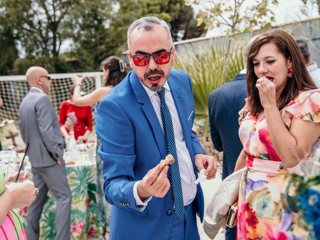 La boda de David y Guiomar en Badajoz, Badajoz 111