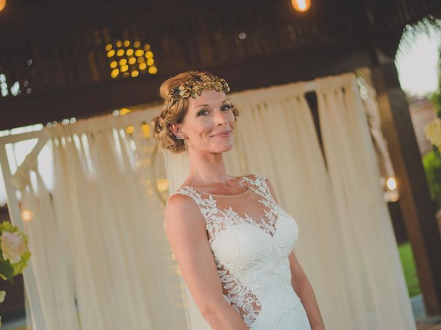 La boda de Iván y Lyndsay en Torre Del Mar, Málaga 53