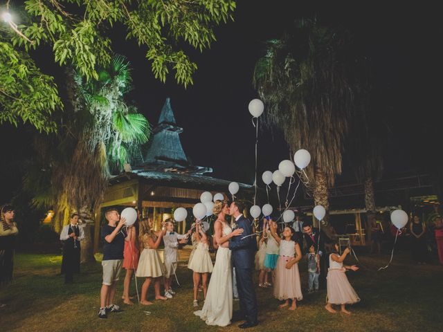 La boda de Iván y Lyndsay en Torre Del Mar, Málaga 93