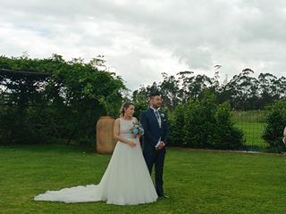 La boda de  y 