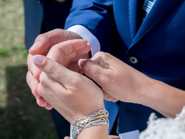 La boda de Juan y Lara en Mogro, Cantabria 35