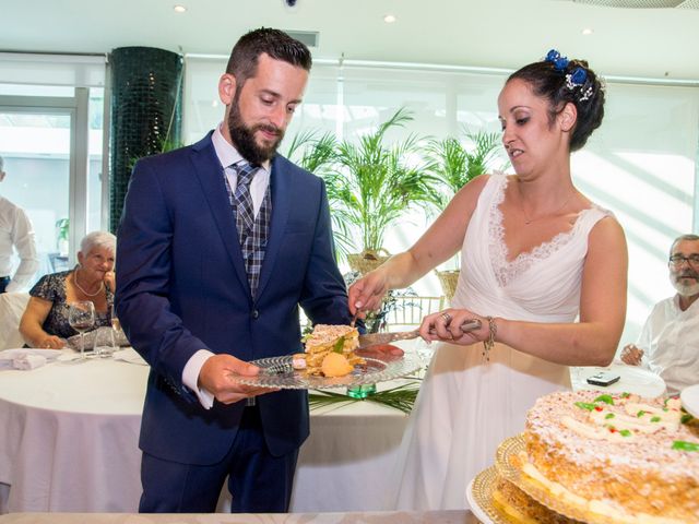 La boda de Juan y Lara en Mogro, Cantabria 54