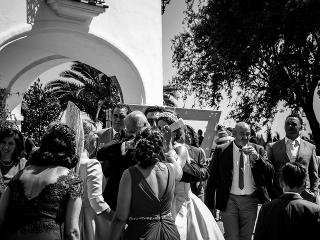 La boda de Jose y Raquel en Puebla De Sancho Perez, Badajoz 29