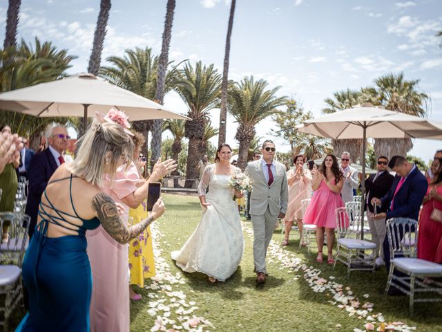 La boda de Jonas y Selene en Santa Cruz De Tenerife, Santa Cruz de Tenerife 3