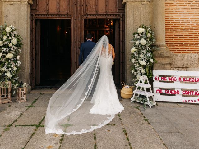 La boda de Alberto  y Sandra en Medina Del Campo, Valladolid 7