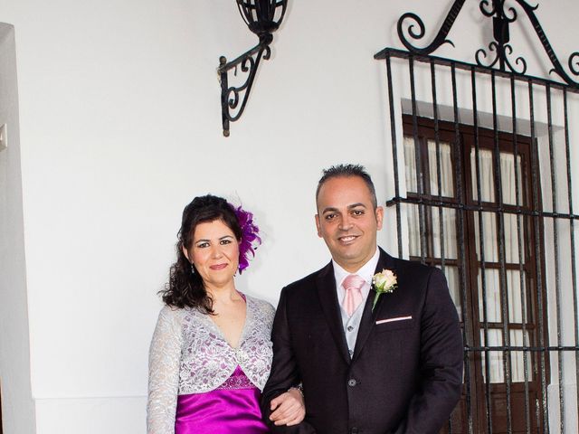 La boda de Jose Pedro y Olga en La Palma Del Condado, Huelva 7