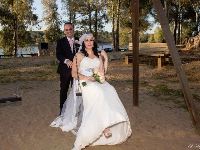 La boda de Jose Pedro y Olga en La Palma Del Condado, Huelva 44