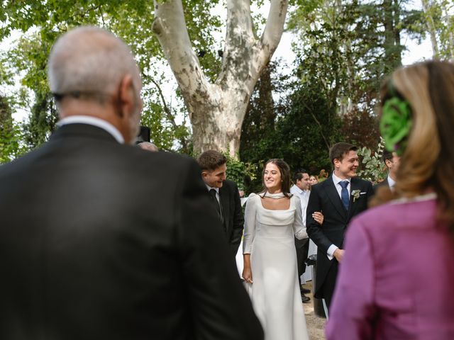 La boda de Rubén y Felicia en Finca De Las Jarillas, Madrid 28