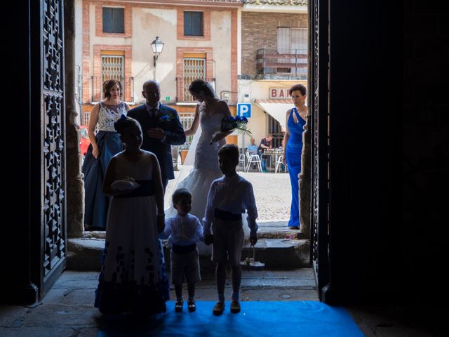 La boda de Oscar y M. Jose en Mora, Toledo 51