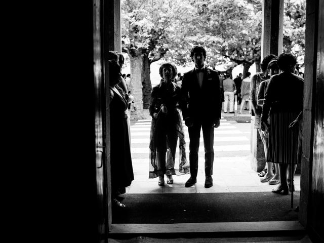 La boda de Iñaki y Raquel en Irun, Guipúzcoa 25