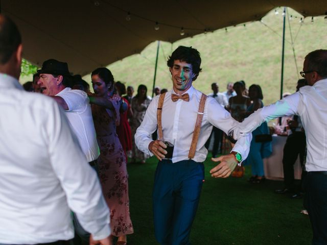 La boda de Iñaki y Raquel en Irun, Guipúzcoa 97