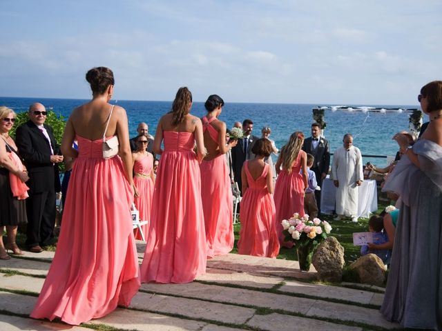 La boda de Rubén y Laura en Altafulla, Tarragona 17