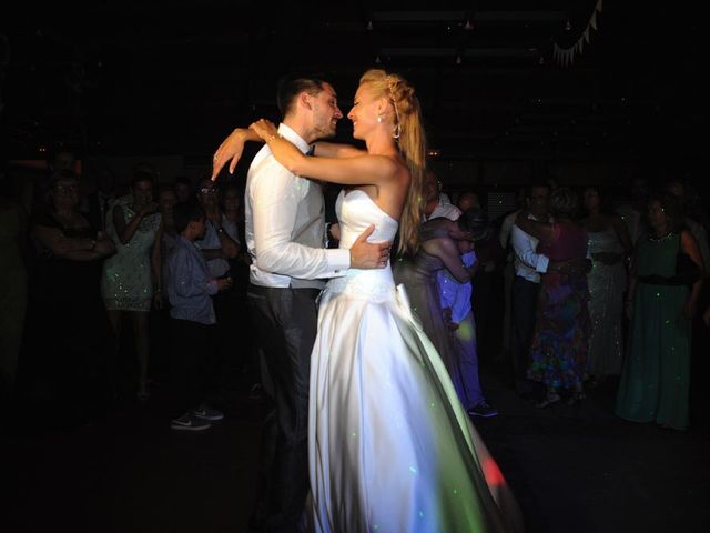 La boda de Rubén y Laura en Altafulla, Tarragona 33