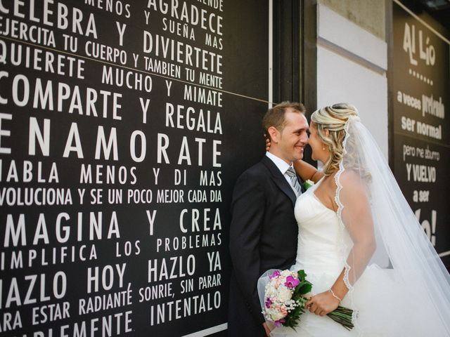 La boda de Javi y Laura en Villanueva De Gallego, Zaragoza 24