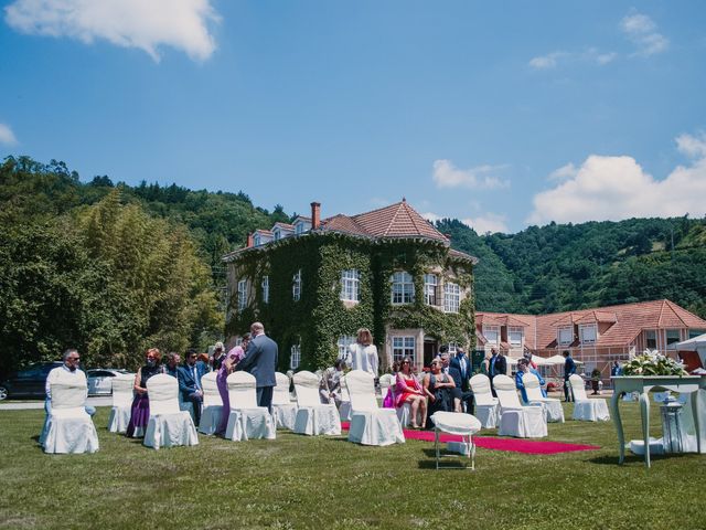 La boda de Pedro y María en Las Fraguas, Cantabria 111