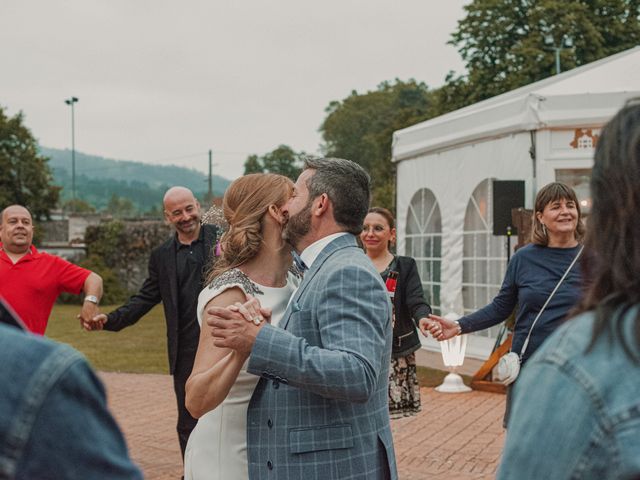 La boda de Pedro y María en Las Fraguas, Cantabria 297