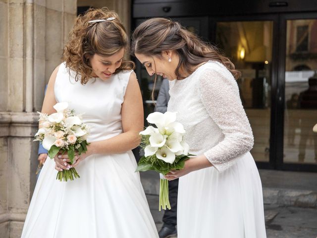 La boda de Amaya y Aida en Gijón, Asturias 9