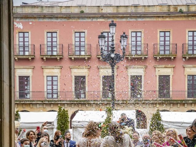 La boda de Amaya y Aida en Gijón, Asturias 19