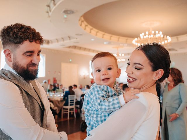 La boda de Rafa y Neyva en Dos Hermanas, Sevilla 116