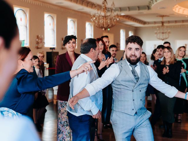 La boda de Rafa y Neyva en Dos Hermanas, Sevilla 126