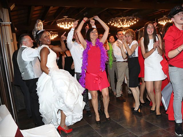 La boda de Marlene y Luis en Palau De Plegamans, Barcelona 12