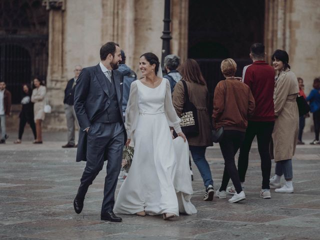 La boda de Luis y Inma en Oviedo, Asturias 64