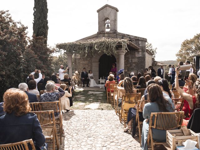 La boda de Andriy y Lidia en Linares De Riofrio, Salamanca 41