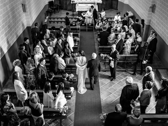 La boda de Víctor y Esther en Zaragoza, Zaragoza 16