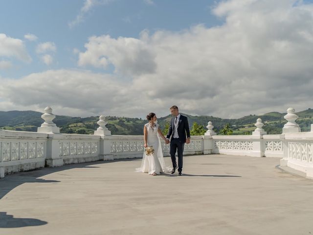 La boda de Jon y Miriam en Zarautz, Guipúzcoa 10