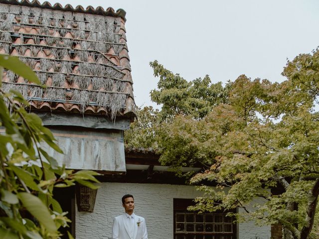 La boda de Fernando y Layla en Vigo, Pontevedra 16