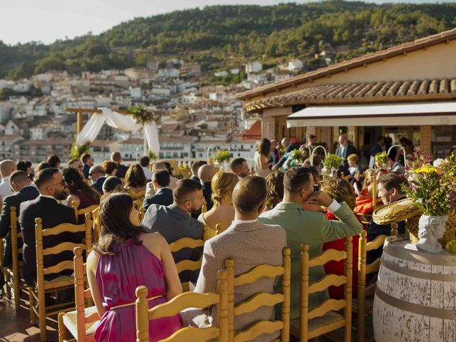 La boda de Javi y Raúl en Pedro Bernardo, Ávila 6