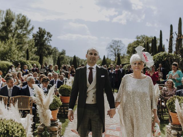 La boda de Emilio y Paula en Torremocha Del Jarama, Madrid 73
