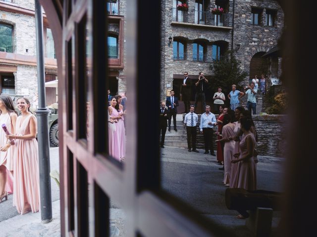 La boda de David y Vane en Berga, Barcelona 40