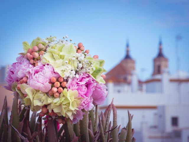 La boda de Sinfo y Marga en Chiclana De La Frontera, Cádiz 31