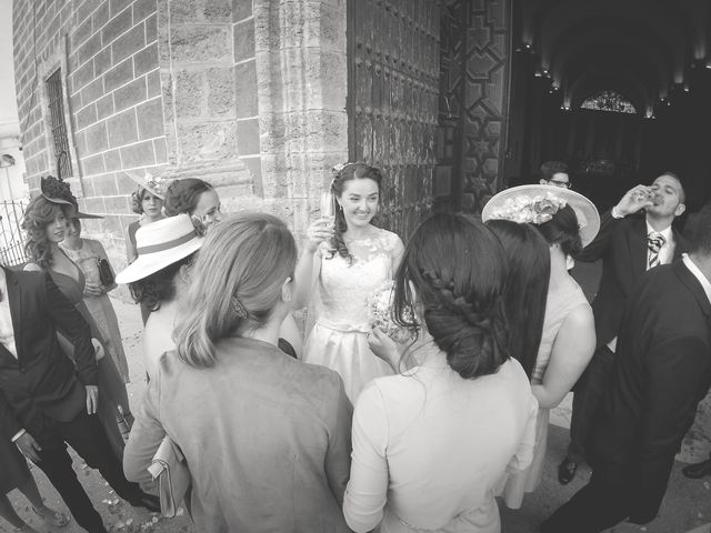 La boda de Sinfo y Marga en Chiclana De La Frontera, Cádiz 50