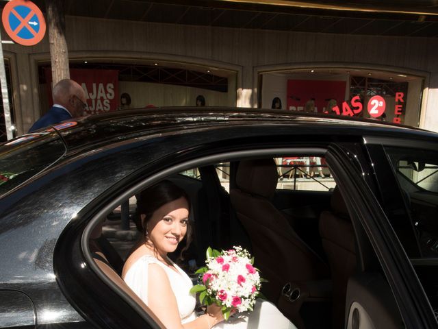 La boda de David y Ana en Madrid, Madrid 4