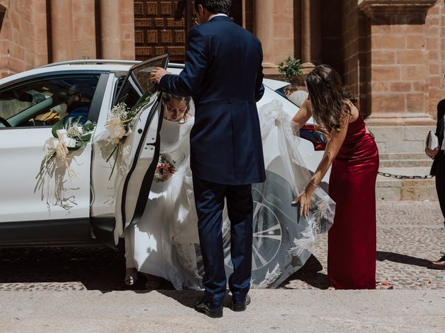 La boda de Jorge y Patricia en Villanueva De Los Infantes, Ciudad Real 20