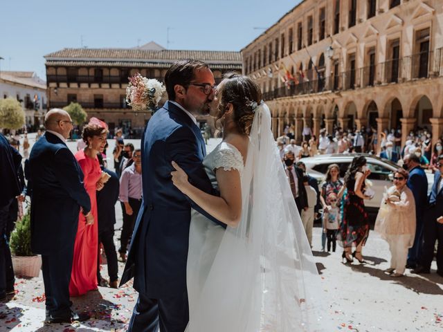 La boda de Jorge y Patricia en Villanueva De Los Infantes, Ciudad Real 21
