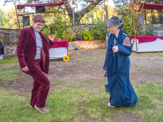 La boda de Arturo y Natalia en Navaluenga, Ávila 20