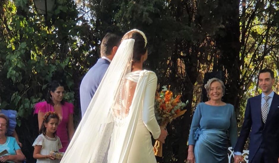 La boda de Jaime y Maricarmen en Fuentes De Andalucia, Sevilla