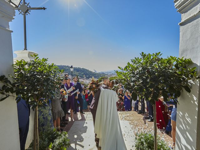 La boda de Isaac y Lourdes en Málaga, Málaga 38